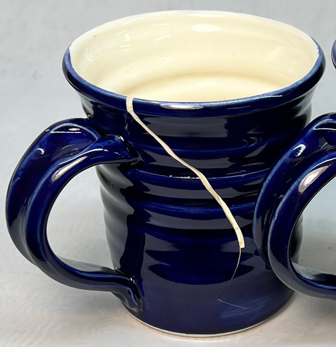 Low temperature cracked mug