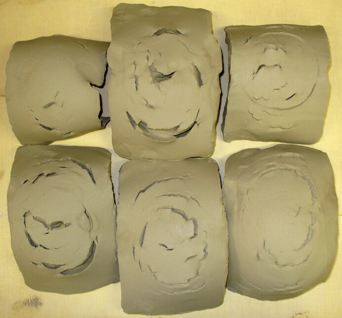 Laminations in pugged clay