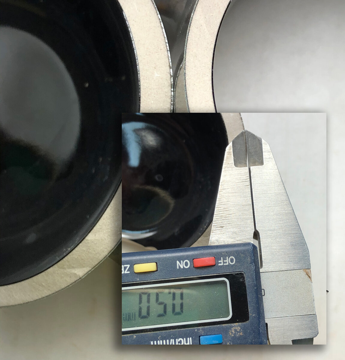 Measuring glaze thickness