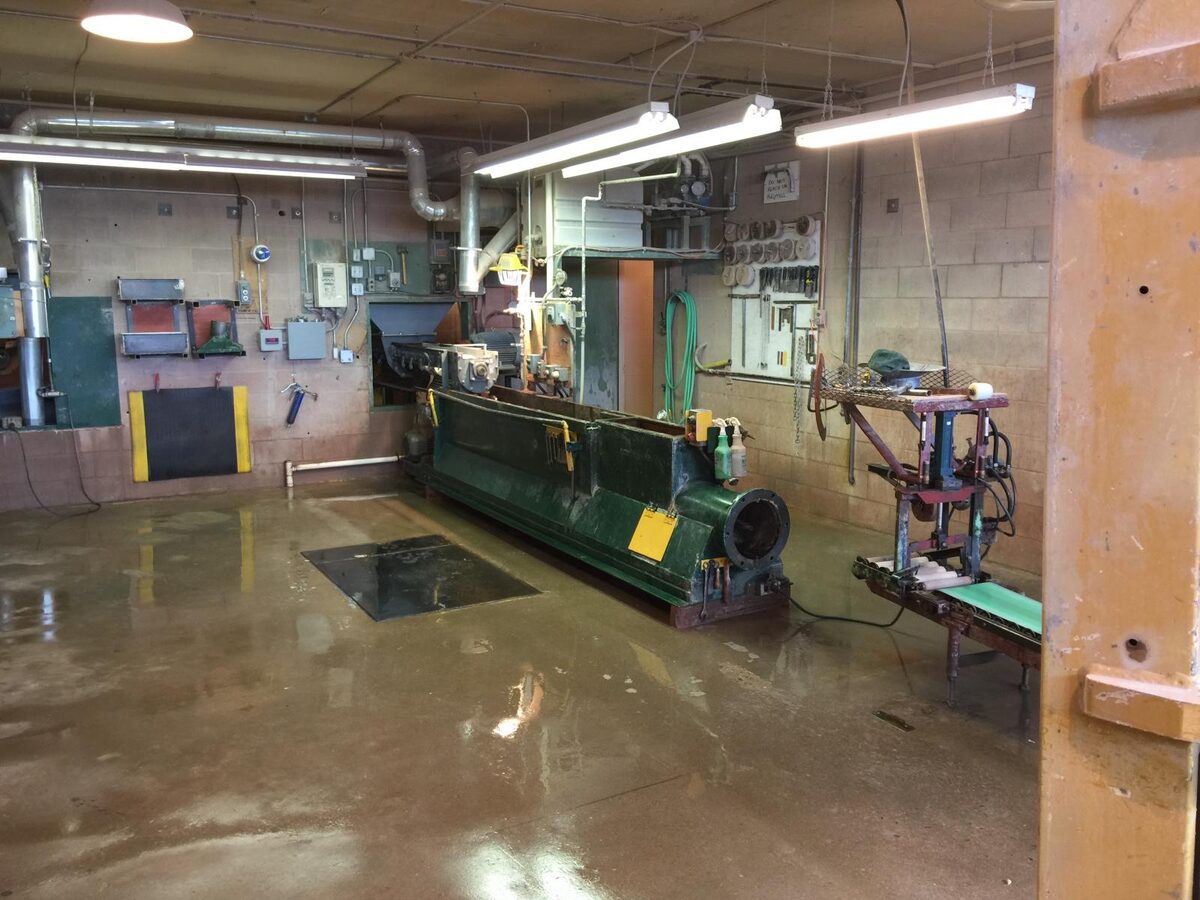 Industrial pugmill washed